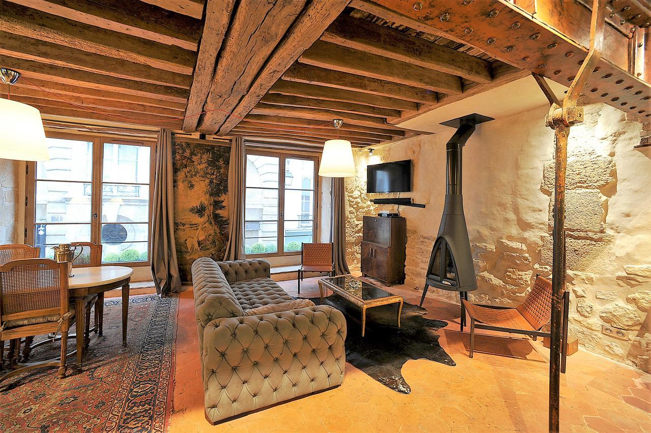 Beautiful In Historical Marais Appartamento
